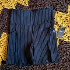 Girrlscout Phoenix ribbed bike shorts